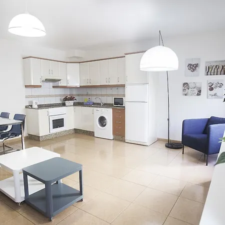 Apartamento Con Ascensor Playa